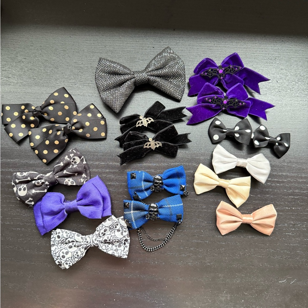 Assorted bow hair clip set